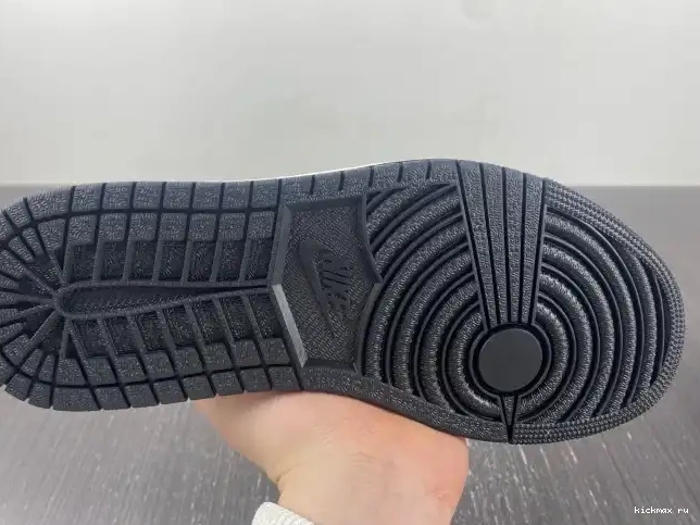 Cheap Kickmax Jordan Retro 1 OG High Skyline DX0054-805 0610